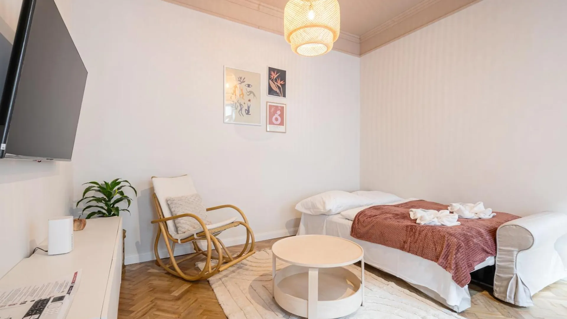 Daydream Den Apartment Budapest