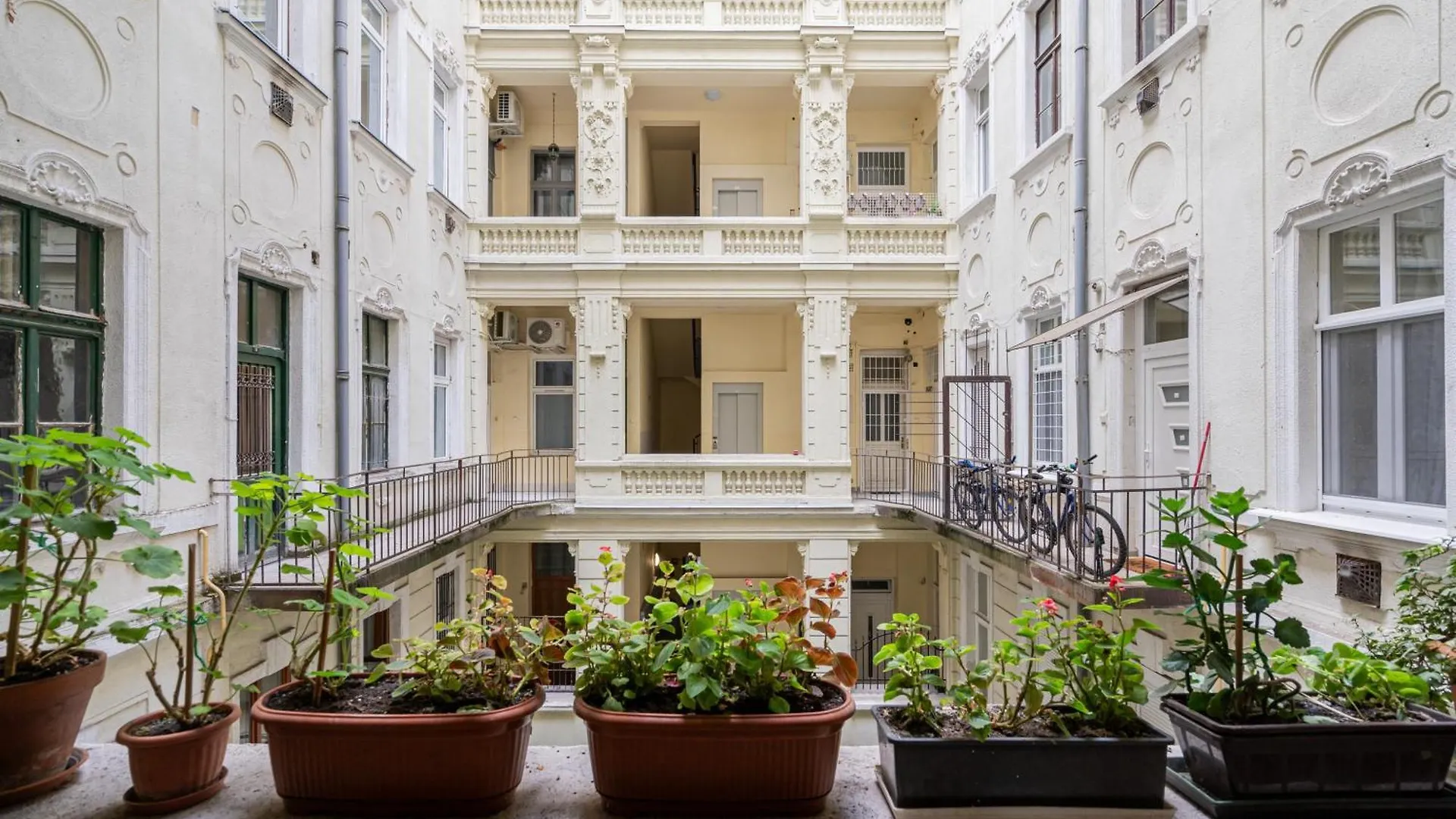 Daydream Den Apartment Budapest