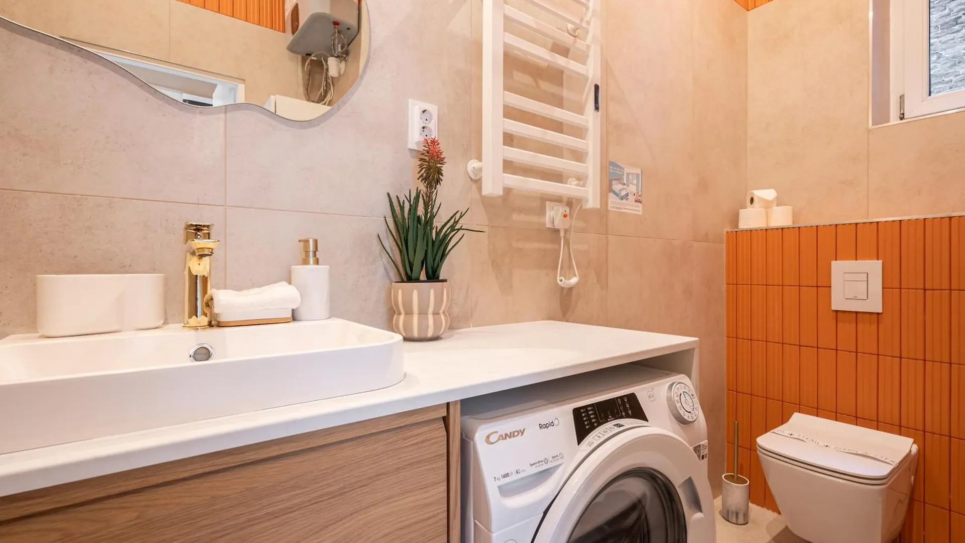Daydream Den Apartment Budapest 0*,  Hungary